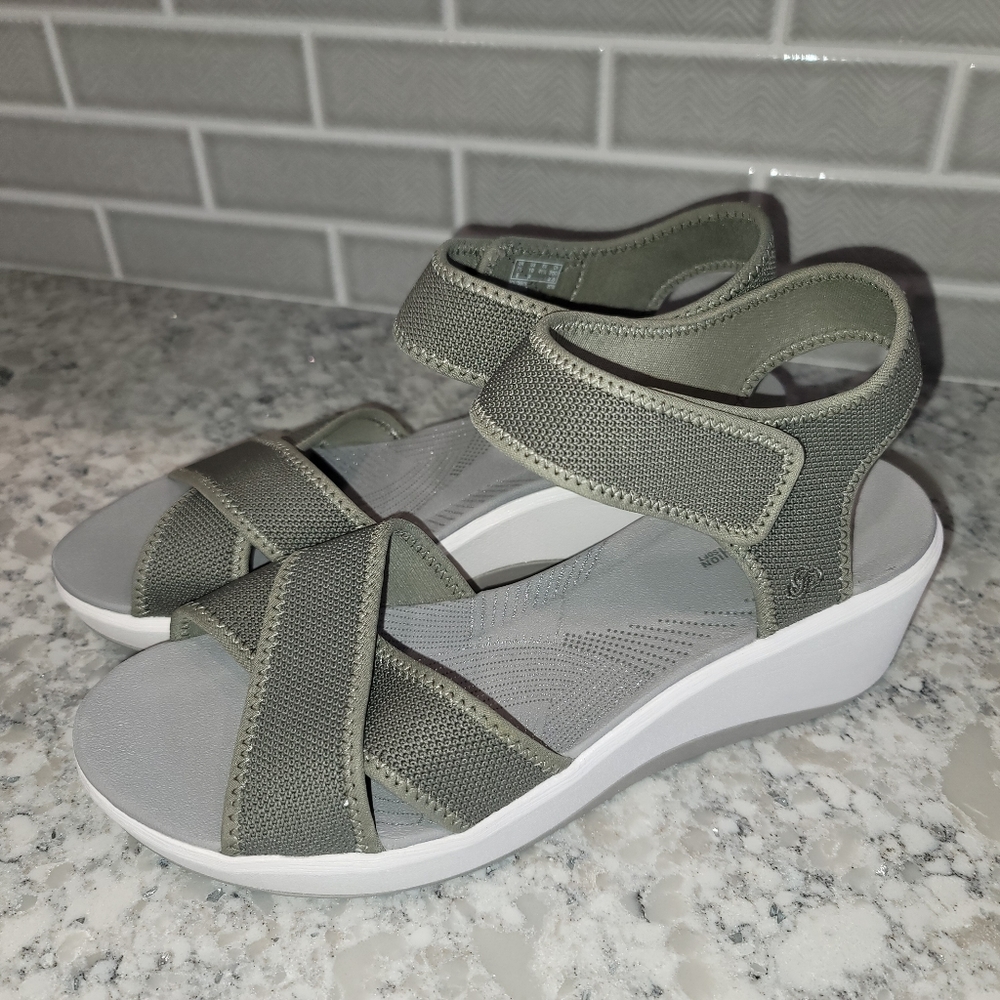 Clarks Cloudsteppers Wedge Sport Sandal